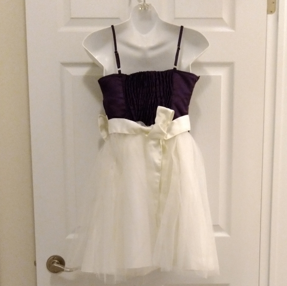 New prom/wedding dress - NWOT - Picture 5 of 7